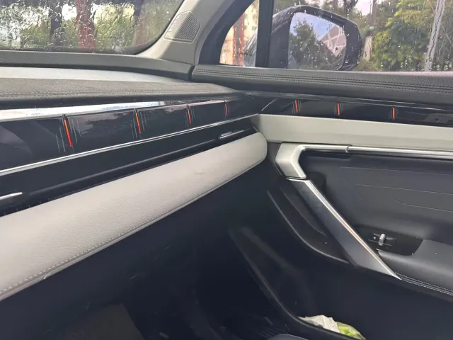 Geely Boyue L — Фото автомобиля 19