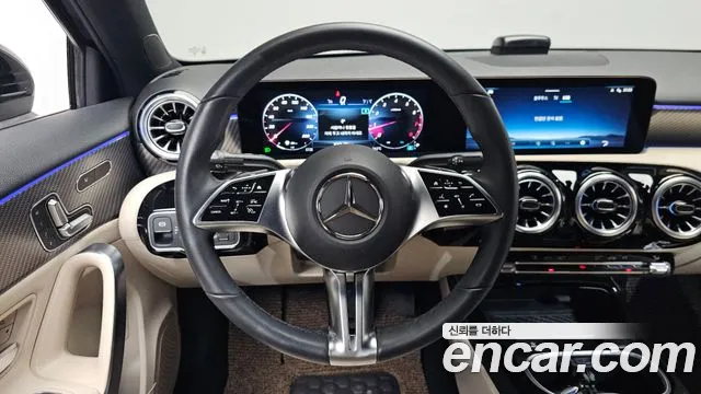 Mercedes-Benz A-Class W177 — Фото автомобиля 19