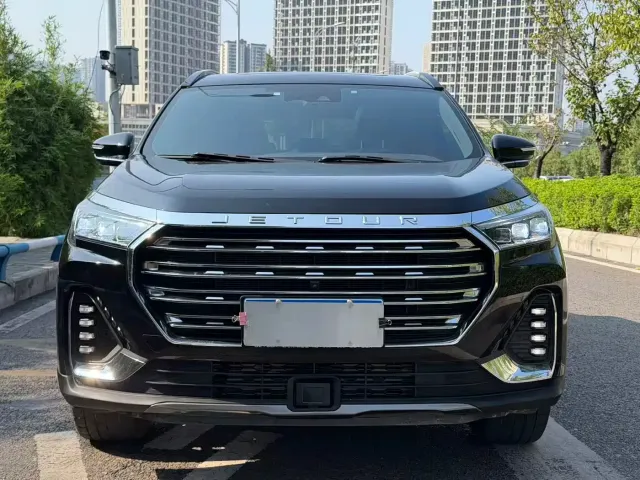 Jetour X90 — Фото автомобиля 2