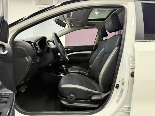 Kia KX1 — Фото автомобиля 6