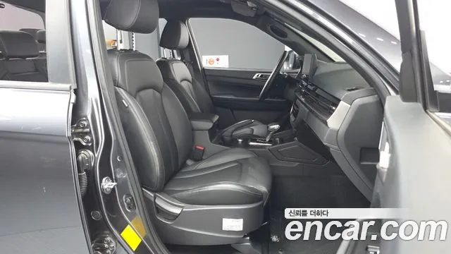 KG_Mobility_Ssangyong Rexton Новый Rexton Sport Khan Дизель 2.2 4WD — Фото автомобиля 10