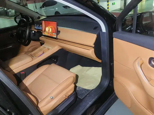 Leapmotor C16 — Фото автомобиля 13