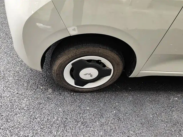 Wuling Hongguang Mini EV — Фото автомобиля 22