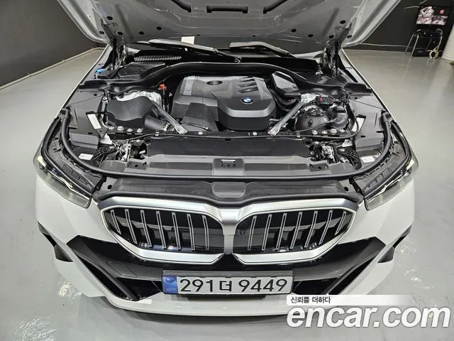 BMW 5 Series — Фото автомобиля 6