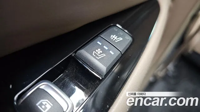 Kia K8 — Фото автомобиля 19