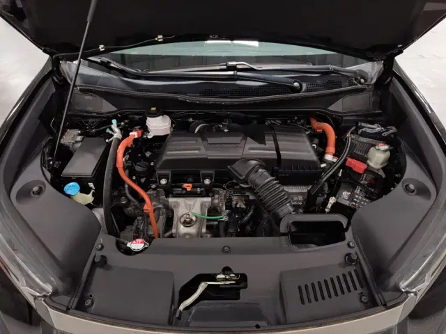 Honda Elysion — Фото автомобиля 6