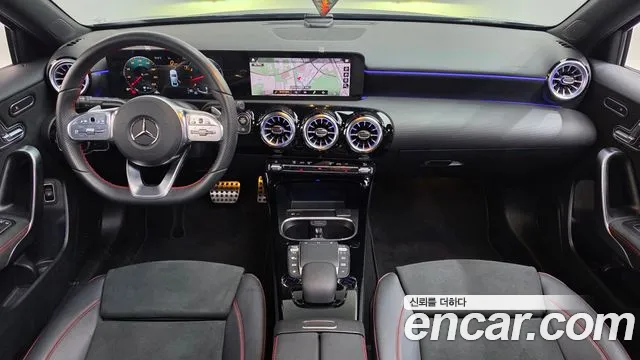 Mercedes-Benz A-Class W177 — Фото автомобиля 7