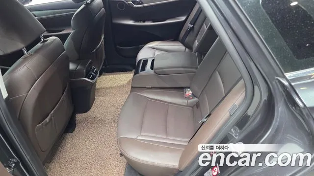 Hyundai Grandeur New — Фото автомобиля 16