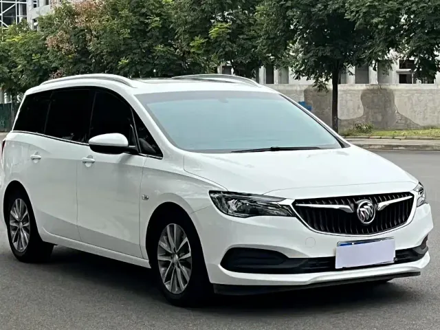 Buick GL6 — Фото автомобиля 3