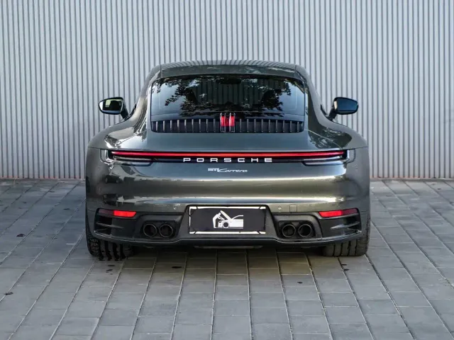 Porsche 911 — Фото автомобиля 4