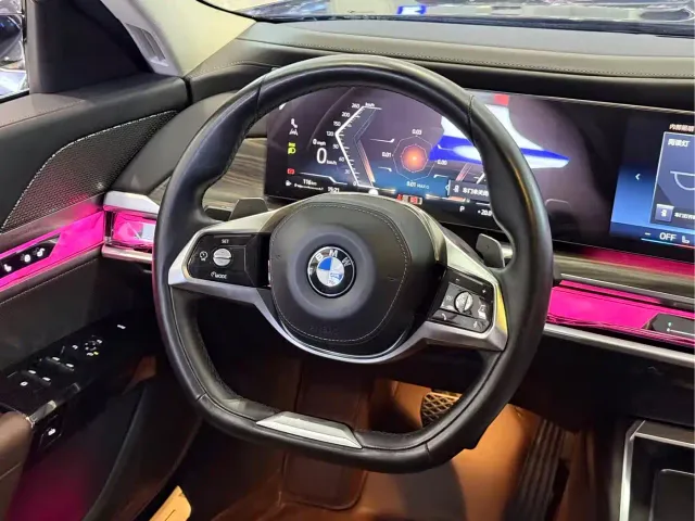 BMW 7 Series — Фото автомобиля 5