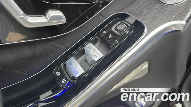 Mercedes-Benz S-Class — Фото автомобиля 28