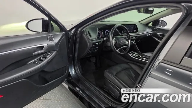 Hyundai Sonata — Фото автомобиля 15
