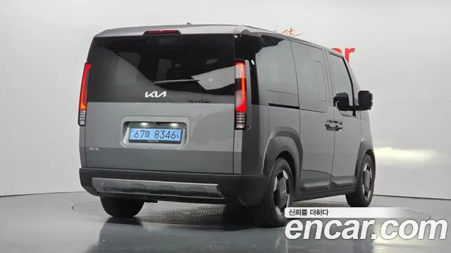 Kia PV5 — Фото автомобиля 2
