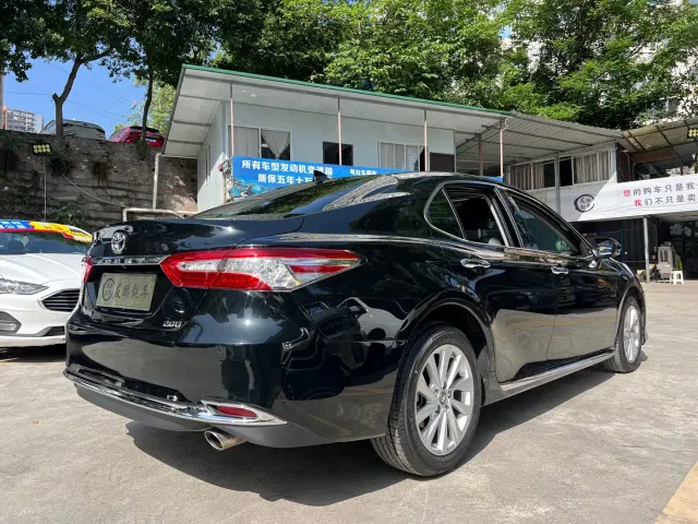 Toyota Camry — Фото автомобиля 25