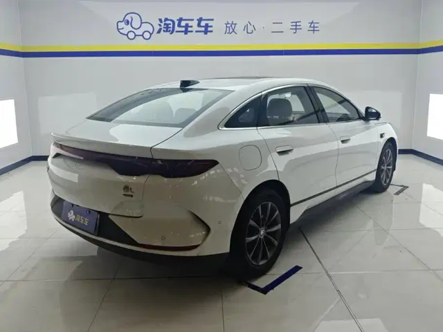 BYD Qin L — Фото автомобиля 3