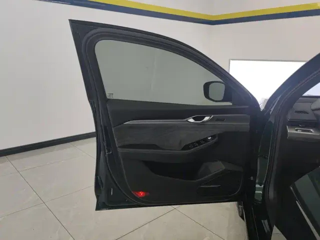 Geely Xingrui — Фото автомобиля 7