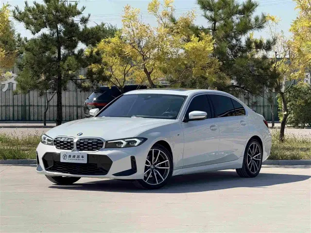 Фотография автомобиля — BMW 3 Series