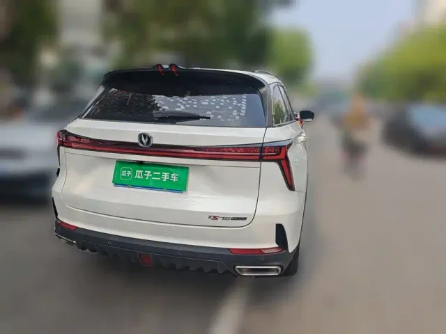 Changan CS75 Plus — Фото автомобиля 6