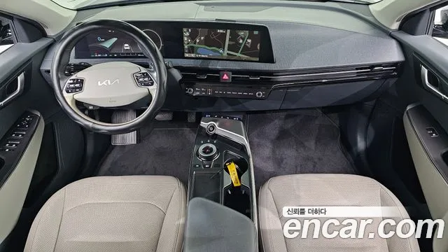 Kia EV6 — Фото автомобиля 10