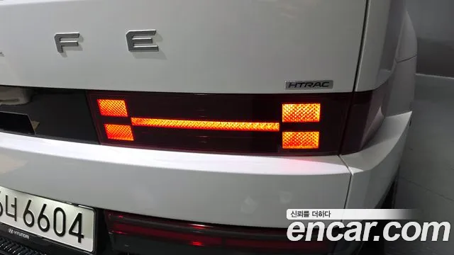 Hyundai Santa Fe MX5 — Фото автомобиля 8