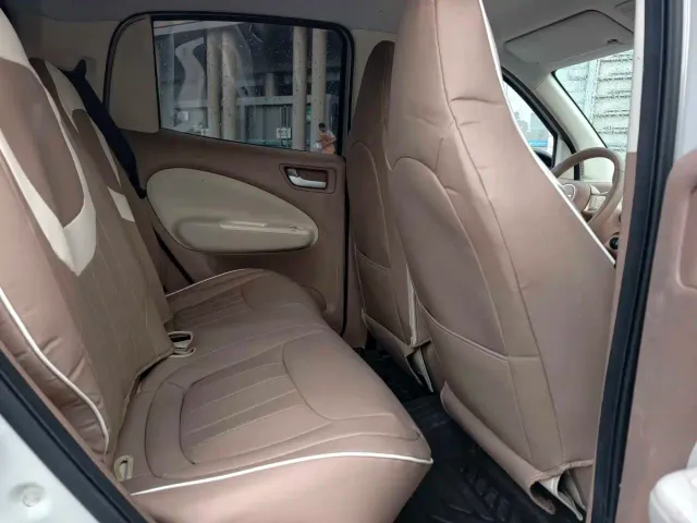 Wuling Hongguang Mini EV — Фото автомобиля 10