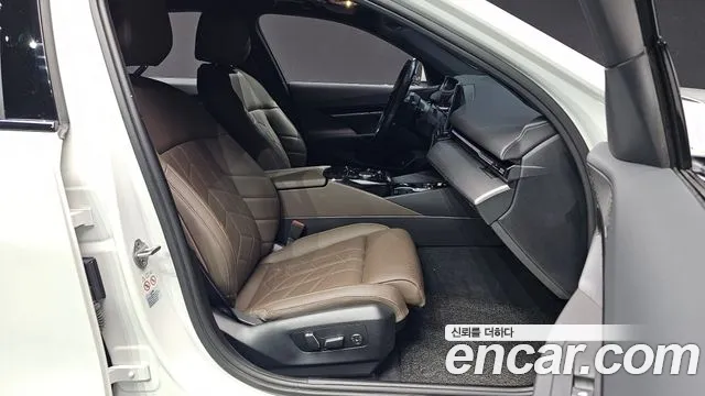 BMW 5-Series — Фото автомобиля 22