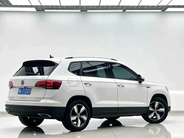 Volkswagen Tharu — Фото автомобиля 4