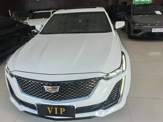 Cadillac CT5 — Фото автомобиля 2