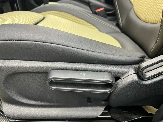 MINI Hatch — Фото автомобиля 13