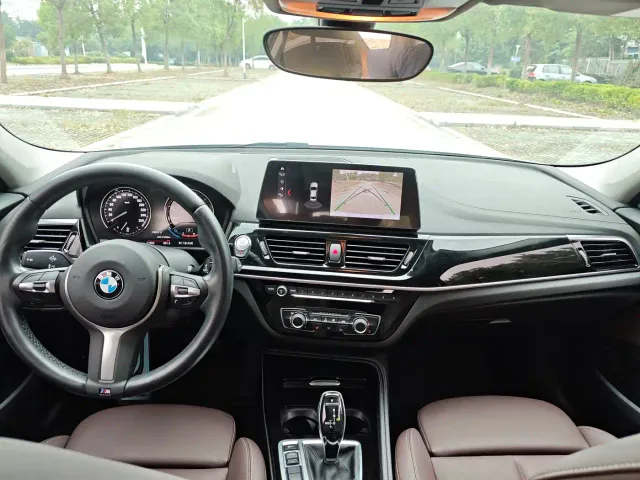 BMW 1 Series — Фото автомобиля 15
