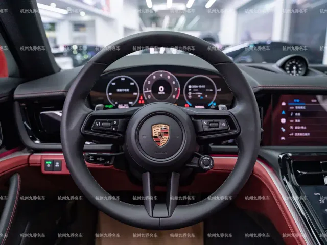 Porsche Panamera — Фото автомобиля 18