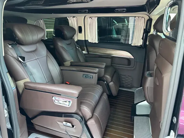 Mercedes-Benz V-Class — Фото автомобиля 7