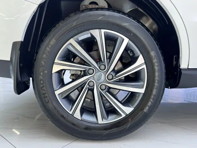 Geely Vision X6 — Фото автомобиля 19