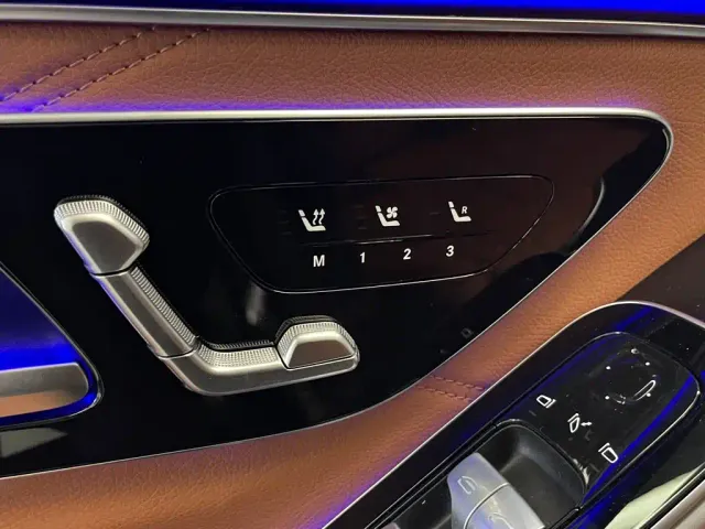 Mercedes-Benz Maybach S-Class — Фото автомобиля 26