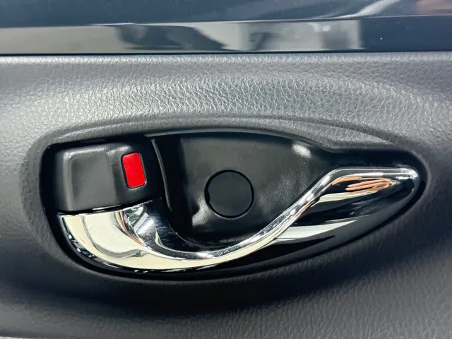 Toyota YARiS L Zhi Xuan — Фото автомобиля 15