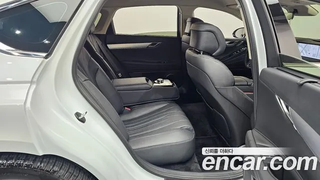 Genesis G80 Бензин 2.5 турбо 2WD — Фото автомобиля 10
