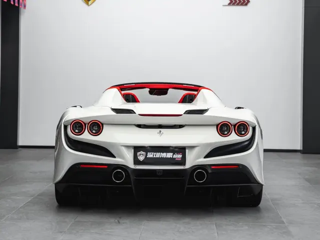Ferrari F8 — Фото автомобиля 8