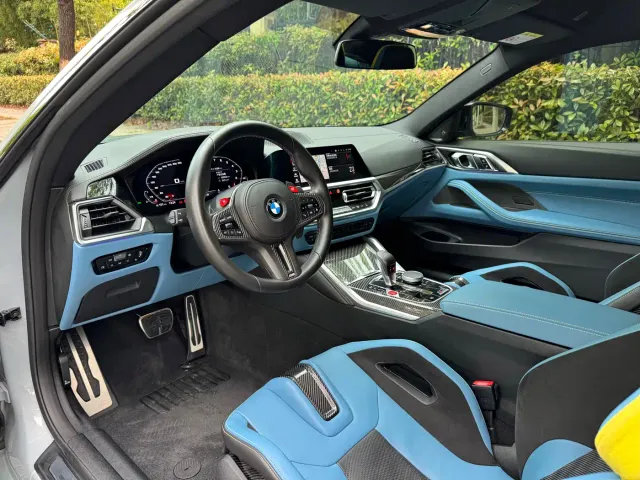 BMW M4 — Фото автомобиля 6