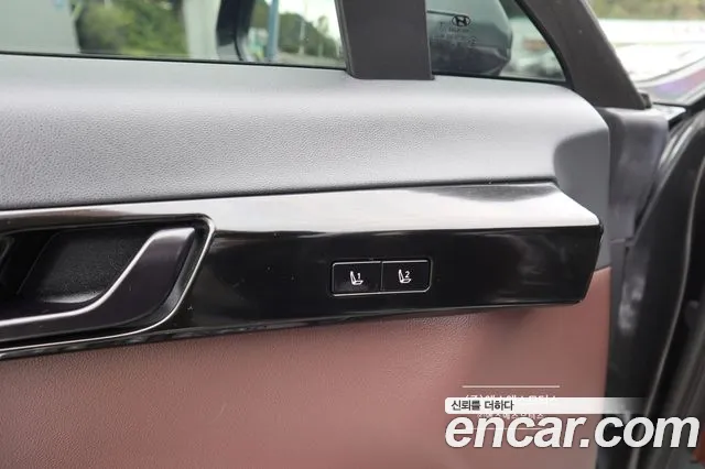 Hyundai Grandeur GN7 — Фото автомобиля 11