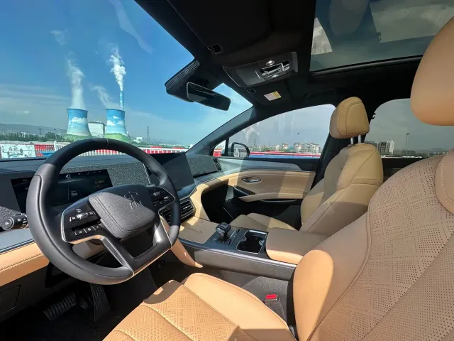 BYD Song L DM-i — Фото автомобиля 12