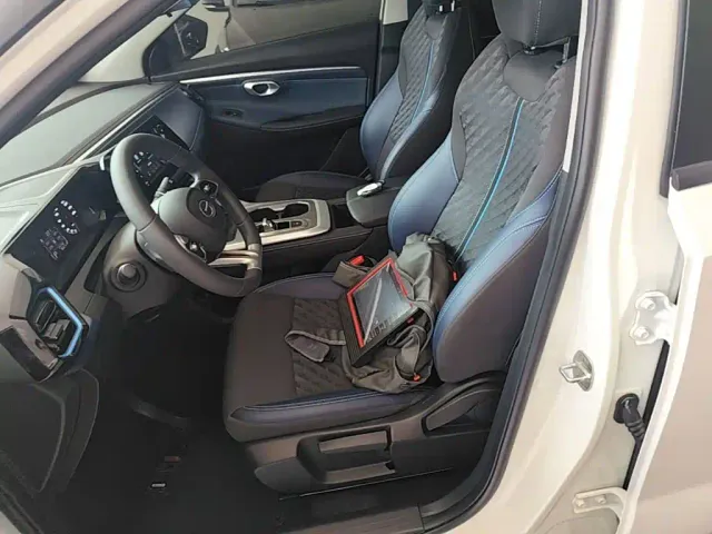 GAC Trumpchi GS3 — Фото автомобиля 14