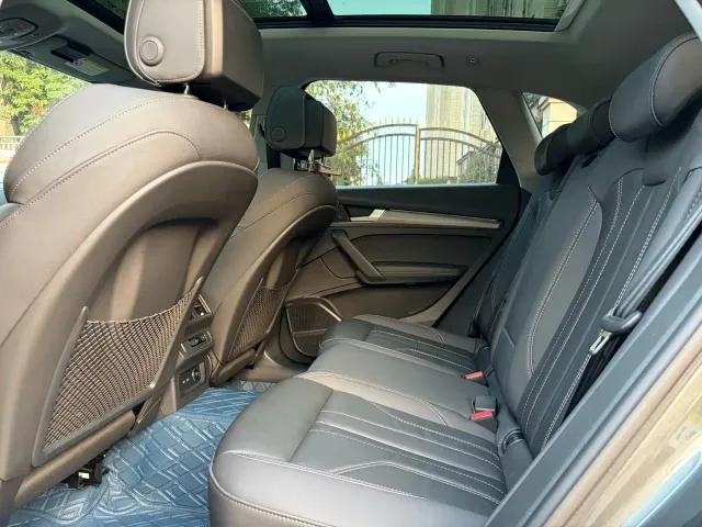 Audi Q5L — Фото автомобиля 8