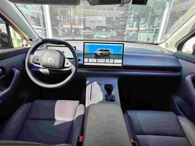 Leapmotor C10 — Фото автомобиля 4