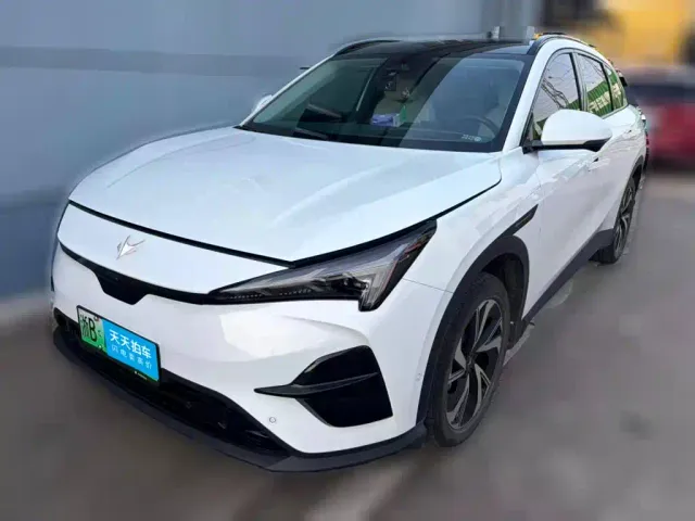 Фотография автомобиля — Arcfox Alpha T5