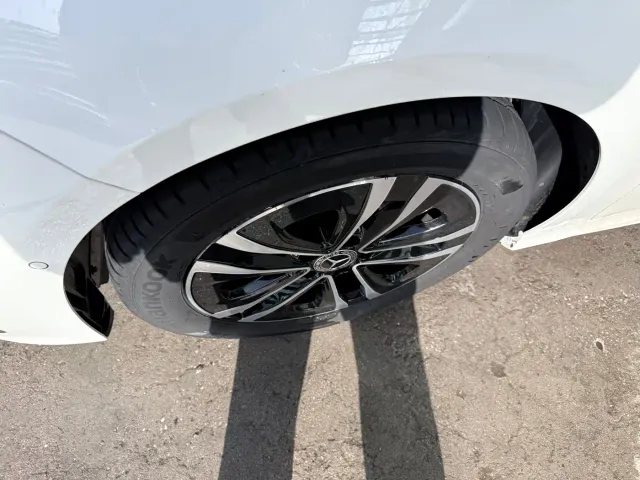 Mercedes-Benz A-Class — Фото автомобиля 6