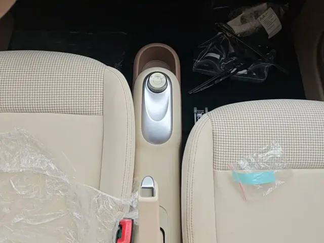 Wuling Hongguang Mini EV — Фото автомобиля 13
