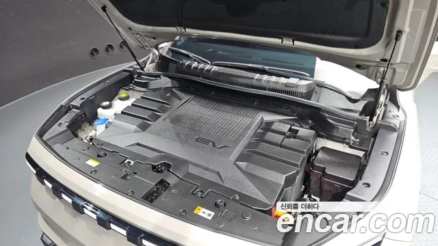 KGM Torres Torres EVX — Фото автомобиля 5