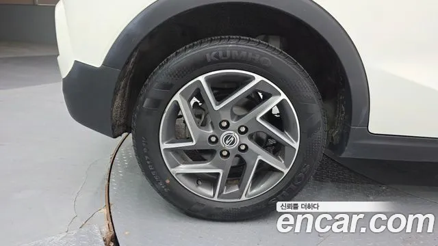 KG_Mobility_Ssangyong TIBOLI Very New Tivoli Бензин 1.5 2WD — Фото автомобиля 5