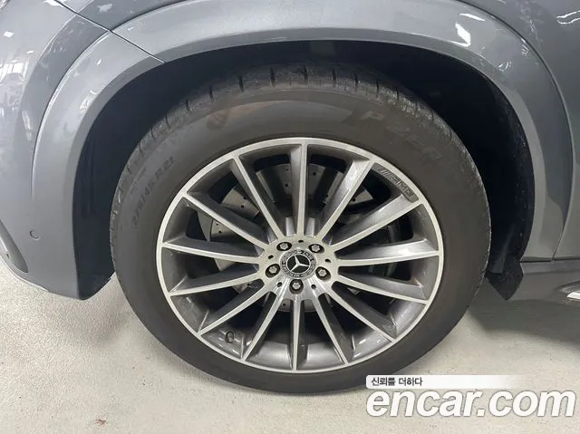 Mercedes-Benz GLE-Class — Фото автомобиля 5